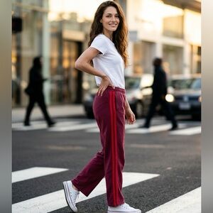 Old navy maroon sweats size medium